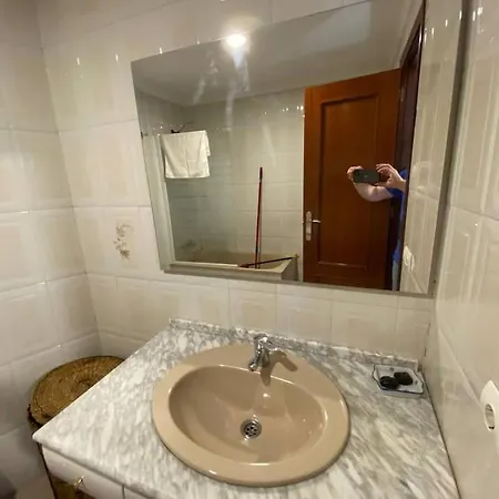 Piso Grande De 120 M2, A 15' De La Playa En Coche Apartment *