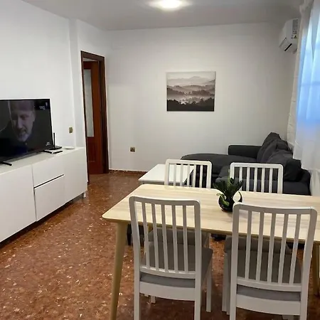 Apartment Piso Grande De 120 M2, A 15' De La Playa En Coche